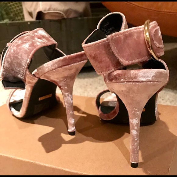 Topshop velvet heels - Picture 3 of 7